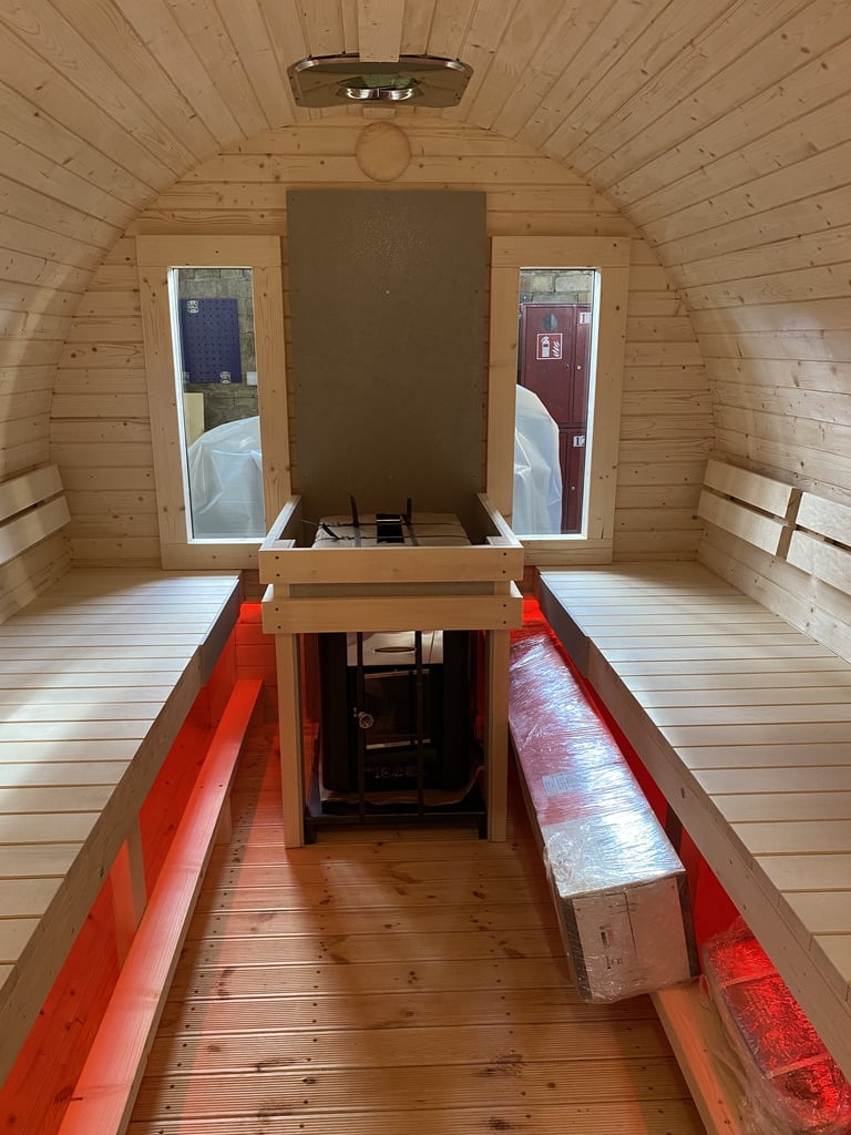 Chuckle Chamber Barrel Sauna