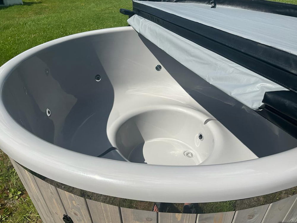 Warm Whisper Whirlpool