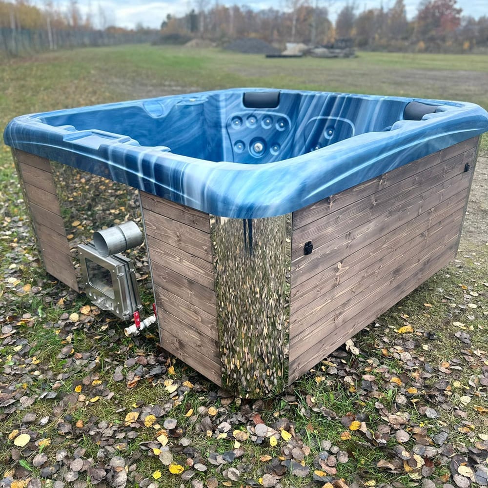 Zen Zone Hot Tub