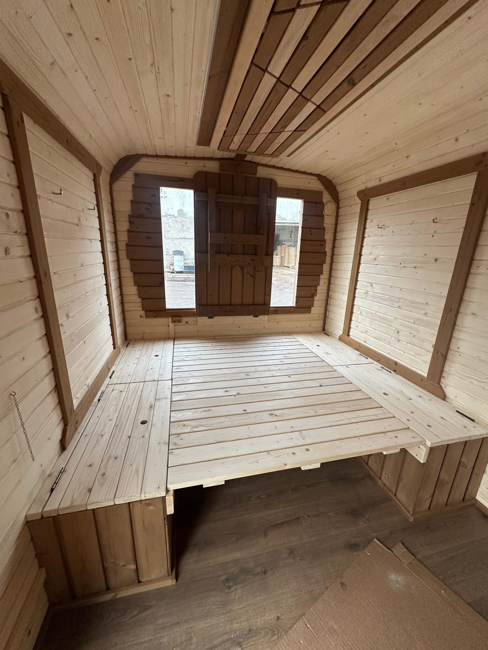 Peaceful Retreat Cubic Sauna