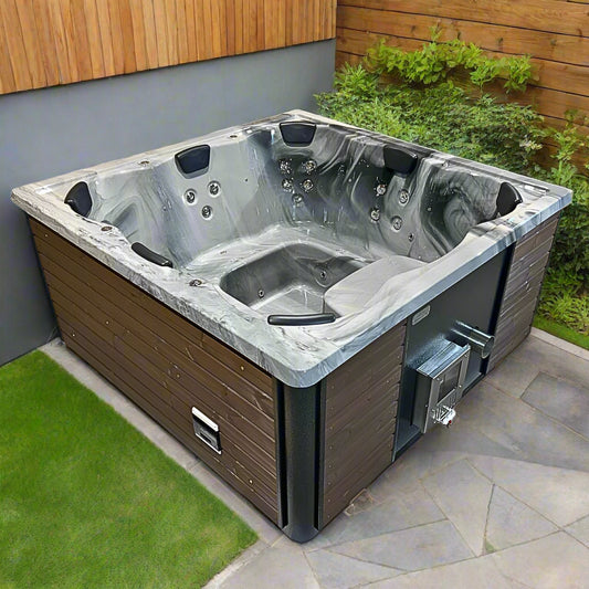 Bubble Bay Hot Tub