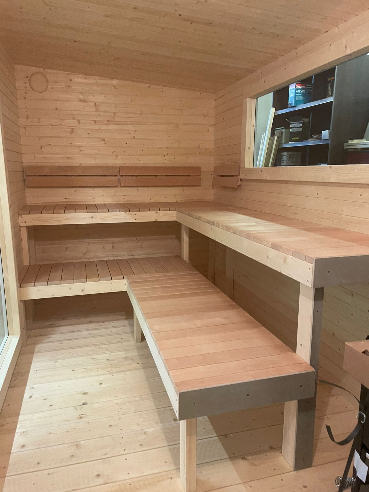 Space Traveller 5M Box Sauna