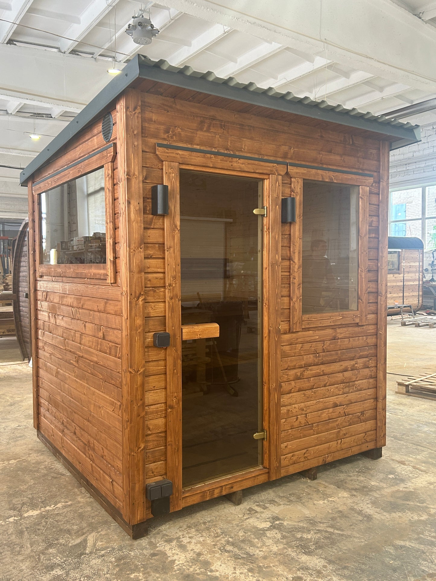 Serenity Now 2M Box Sauna