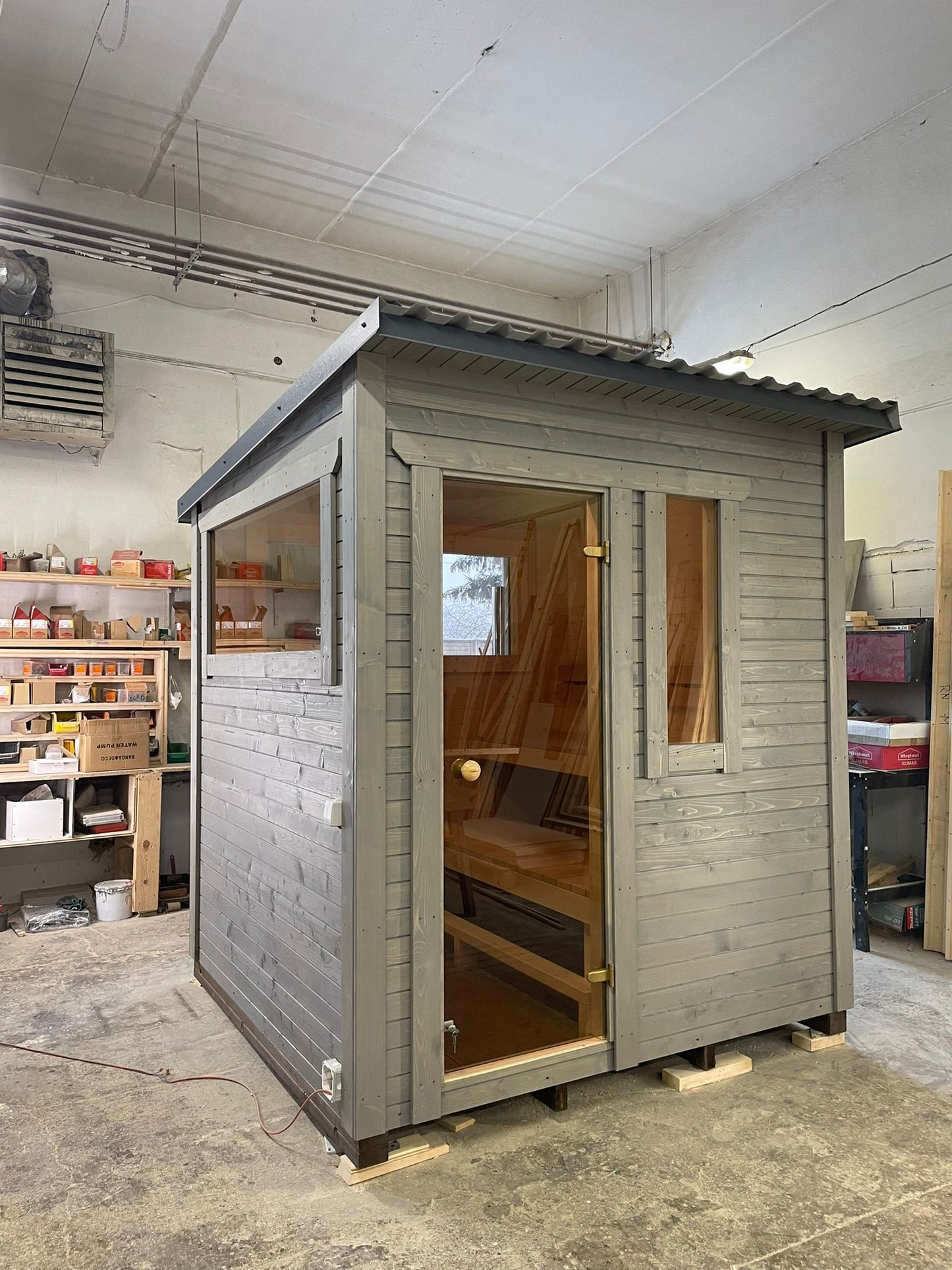 Serenity Now 2M Box Sauna